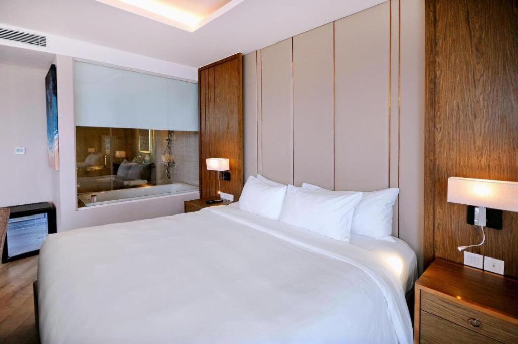 Luxury Seaview Panorama Nha Trang By Luna Экстерьер фото