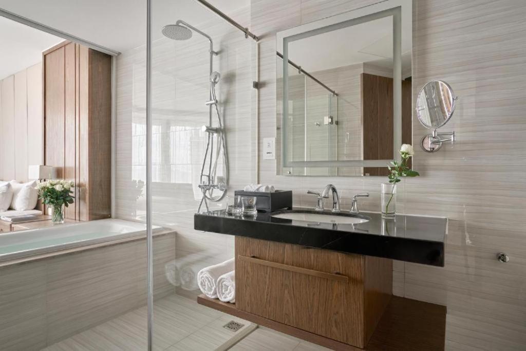 Luxury Seaview Panorama Nha Trang By Luna Экстерьер фото
